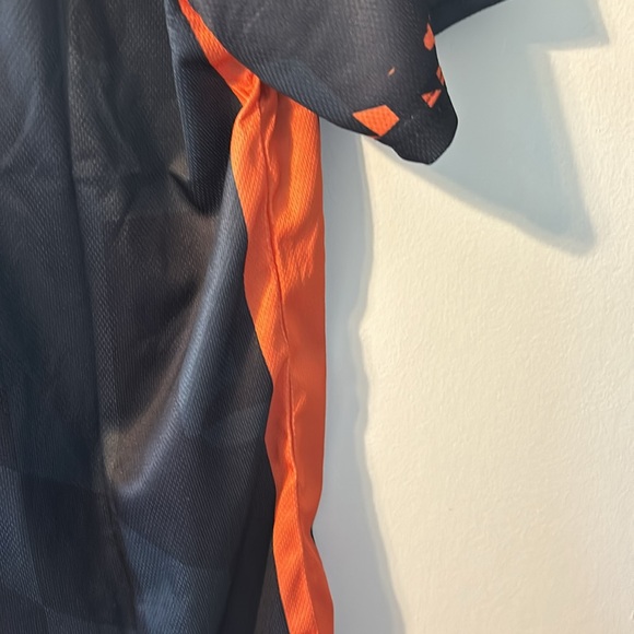 Baltimore Orioles Soccer Jersey. Size M - Picture 8 of 8